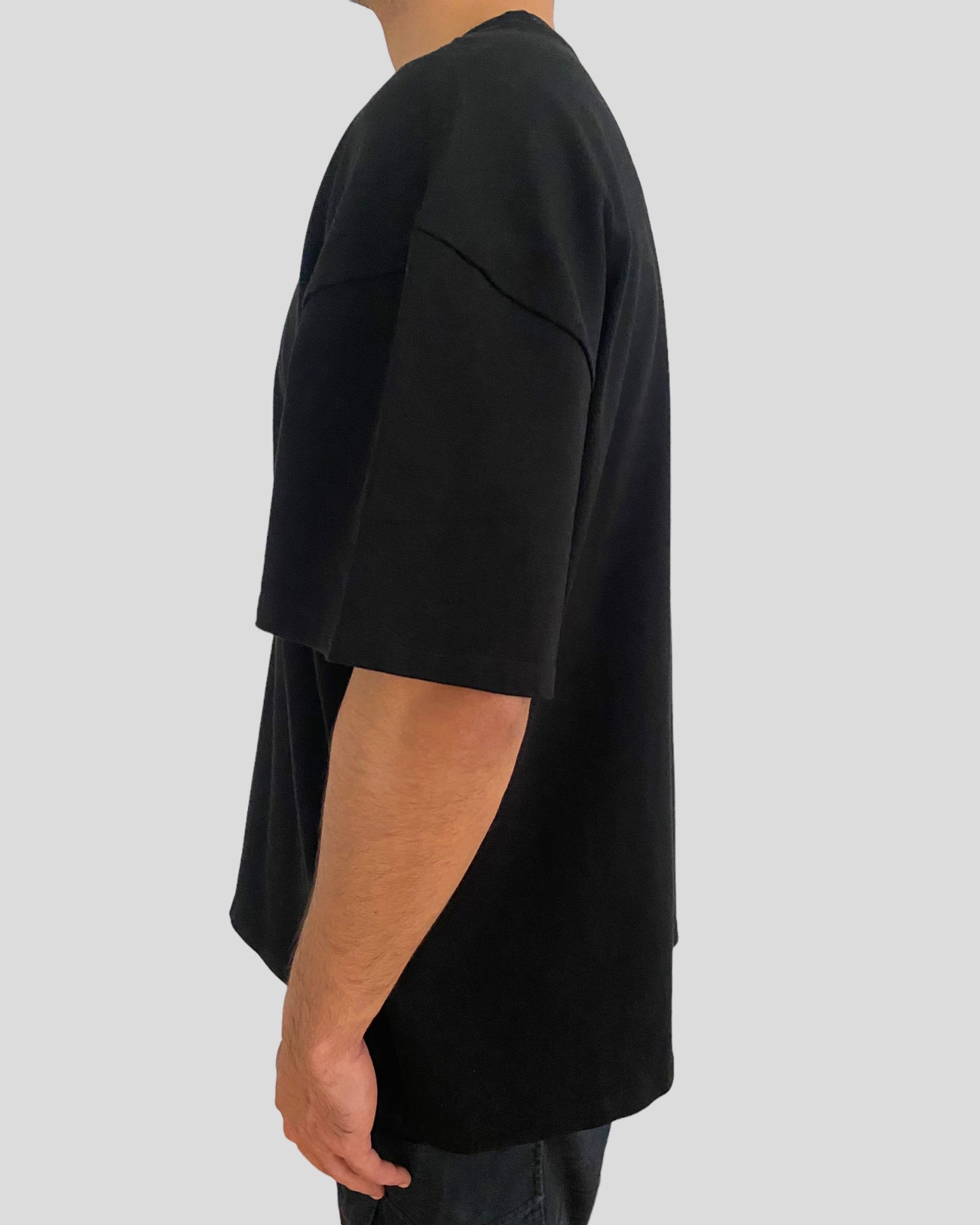 OG GAC LOGO TEE IN BLACK